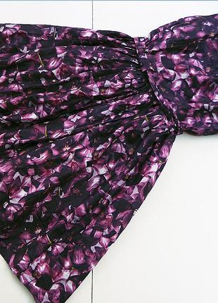 Гарне плаття та підклад