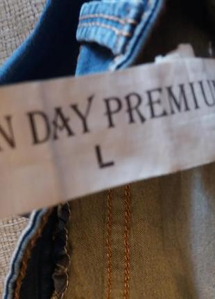 Джинсы с дырками mon day premium7 фото