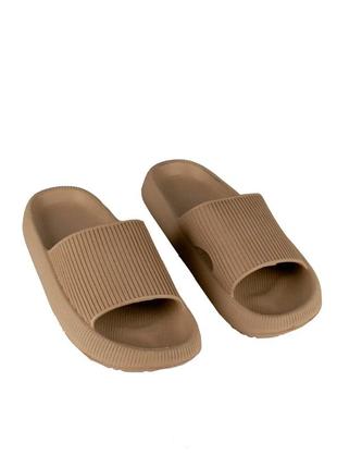 Шлепанцы женские разные цвета