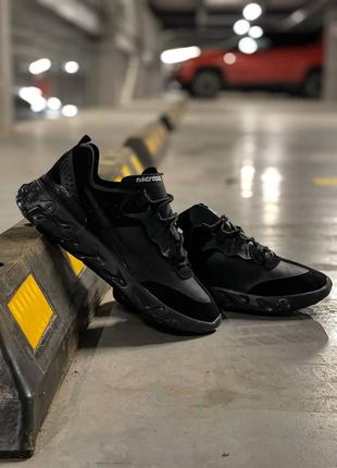 Nike react black