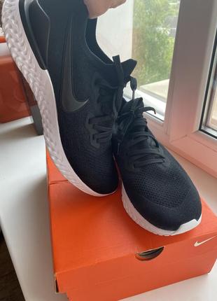 Nike epic react flyknit 2