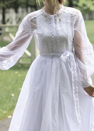 Вышитое свадебное платье3 фото