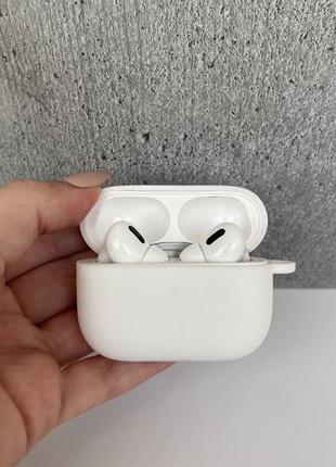 Чехол airpods pro белый