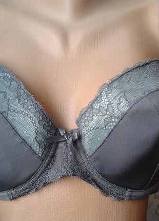 Бюстгальтер 90 з