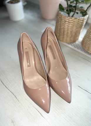 Классические стильные лодочки nude dorothy perkins