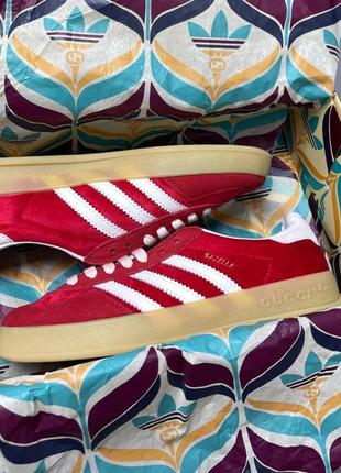 Adidas gazelle x gucci жіночі чоловічі трендові червоні кросівочки адідас гучі женские мужские красные кроссовки бренд демисезон велюр