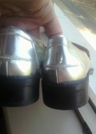 Шикарные лоферы, оксофрды, дерби, туфли серебро 37 размер фирмы h@m5 фото