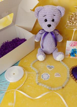 Подарочный набор мишка вязаный фиолетовый 30 см плюшевый медведь5 фото