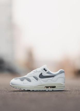 Nike air max 1 patta white