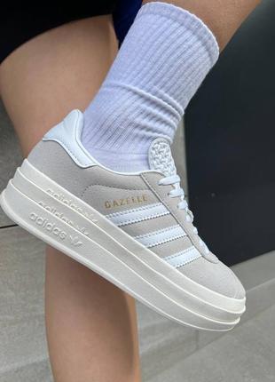 Adidas gazelle bold жіночі трендові масивні кеди висока платформа весна літо женские массивные светлые кеды высокая подошва демисезон5 фото