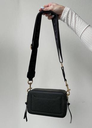 Сумочка marc jacobs logo black gold 3