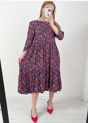 Плаття в квітковий принт