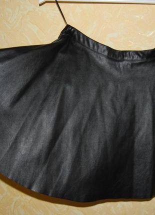 Стильная юбка из эко кожи искусственная кожа2 фото