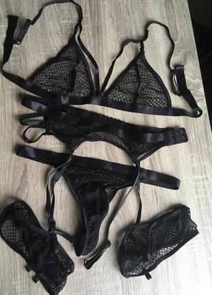 Комплект эротического  белья  черный  сеточка4 фото