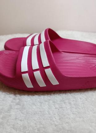 Сланцы adidas duramo