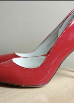 Красные туфли натуральная лаковая кожа2 фото