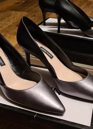 Черно-серебристые кожаные лодочки nine west1 фото