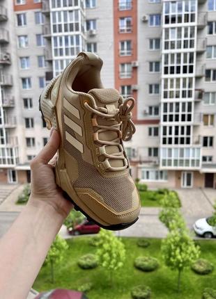 Adidas кроссовки