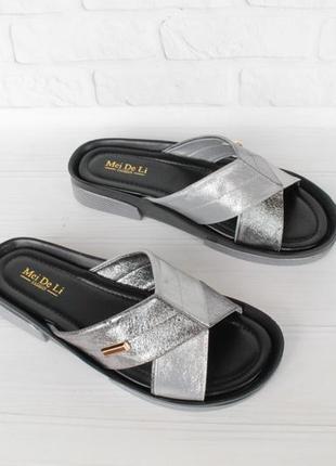 Летние шлепанцы, босоножки 36 размера