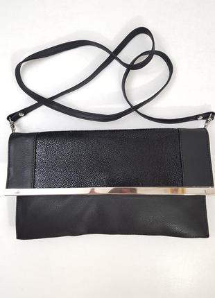 Красивая кожаная сумка crossbody hotter