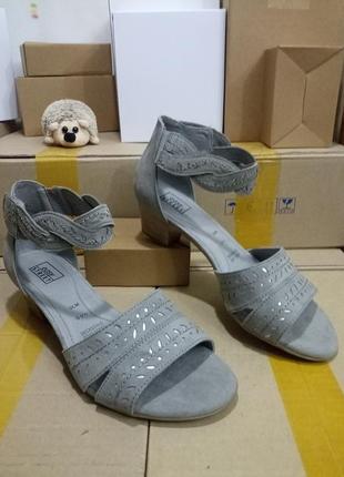 Босоніжки на підборах с застібкою на липучці (еко замша, шкіряна устілка, німеччина) #1012