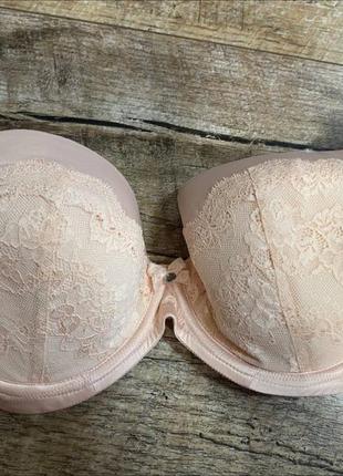 Бюстгальтер