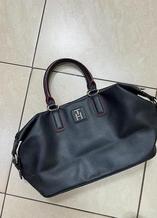 Крутая сумка tommy hilfiger2 фото