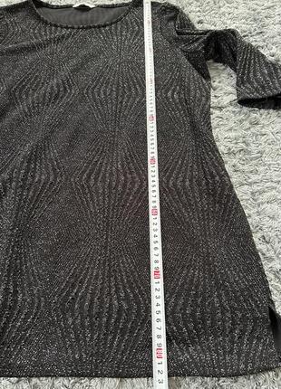 Длинная блестящая туника, черная туника