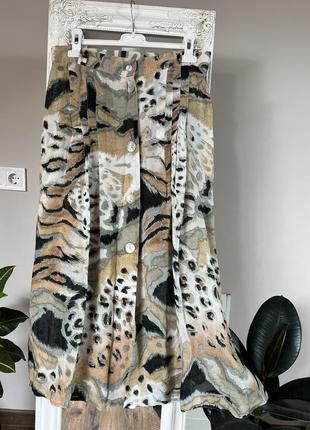 Легка довга пляжна спідниця шифонова спідниця на гудзики з леопардовим  принтом спідниця парео з типовим принтом