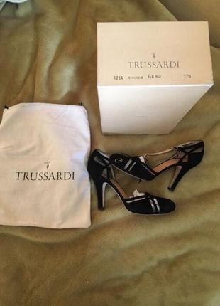 Trussardi туфлі