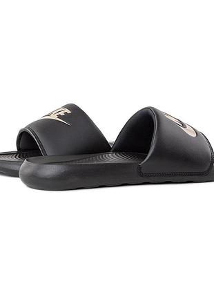 Жіночі шльопанці nike victori one slide чорний 46 (cn9675-006 46)