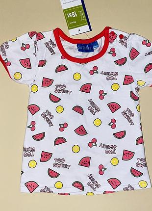 Футболка для дівчинки білого кольору в фруктовий принт. // розмір: 86