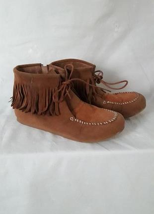 Демисезонные замшевые ботинки р-р 36