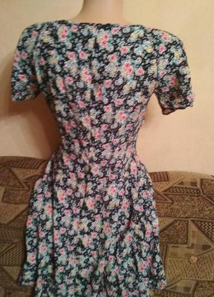 Легке літнє коттоновое платтячко з цветочньім принтом2 фото