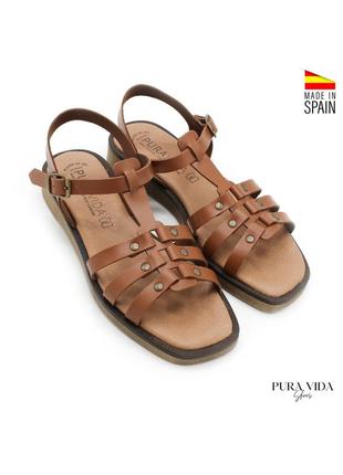 Цікаві шкіряні босоніжки puravida (іспанія)