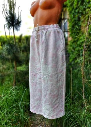 Трикотажная юбка с карманами в принт пятна миди карандаш прямая коттон хлопок primark на резинке2 фото