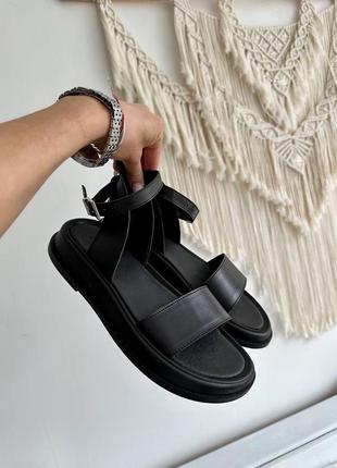 Стильні чорні сандалі/босоніжки чорного кольору,колір чорний шкіряні/шкіра літні2 фото