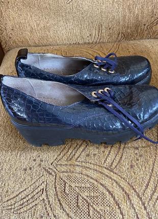 Ботинки кожаные