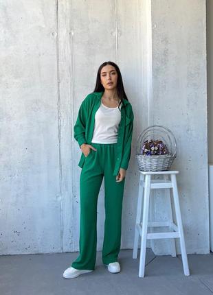 Зелений легкий літній костюм жіночий комплект (штани +сорочка +майка)