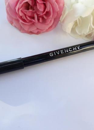 Олівець для губ givenchy