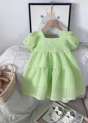 Нарядное платье для девочки светло-зеленое