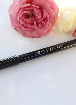 Олівець для губ givenchy