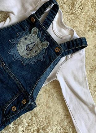 Біленьке боді c&a