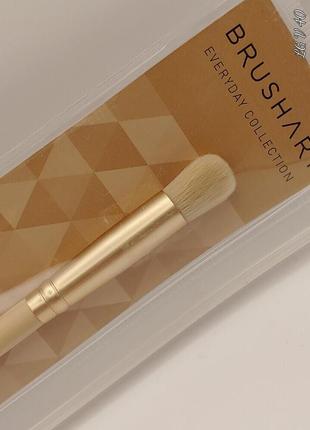 Распродажа остатки!!! brushart concealer b22  (подходит для консилера и для растушёвки теней)4 фото