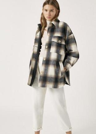 Пальто рубашка в клетку pull bear жакет, пиджак