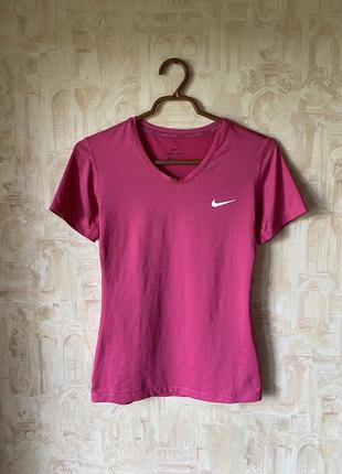 Футболка flyknit nike dri-fit
