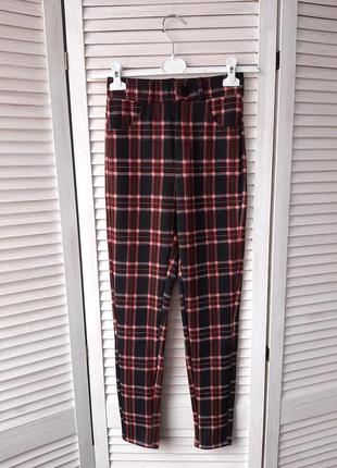Брюки леггинсы в клетку высокая посадка stradivarius