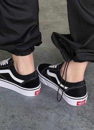 Vans old skool classic


- арт: va001

▪️материал: текстиль
▪️размеры: 36-45
▪️изделия8 фото