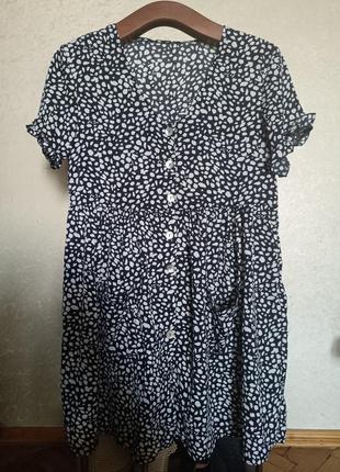 Дуже легке та чарівне плаття з кармашками