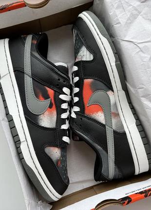 Кроссовки nike dunk low graffiti black/red dm0108-001